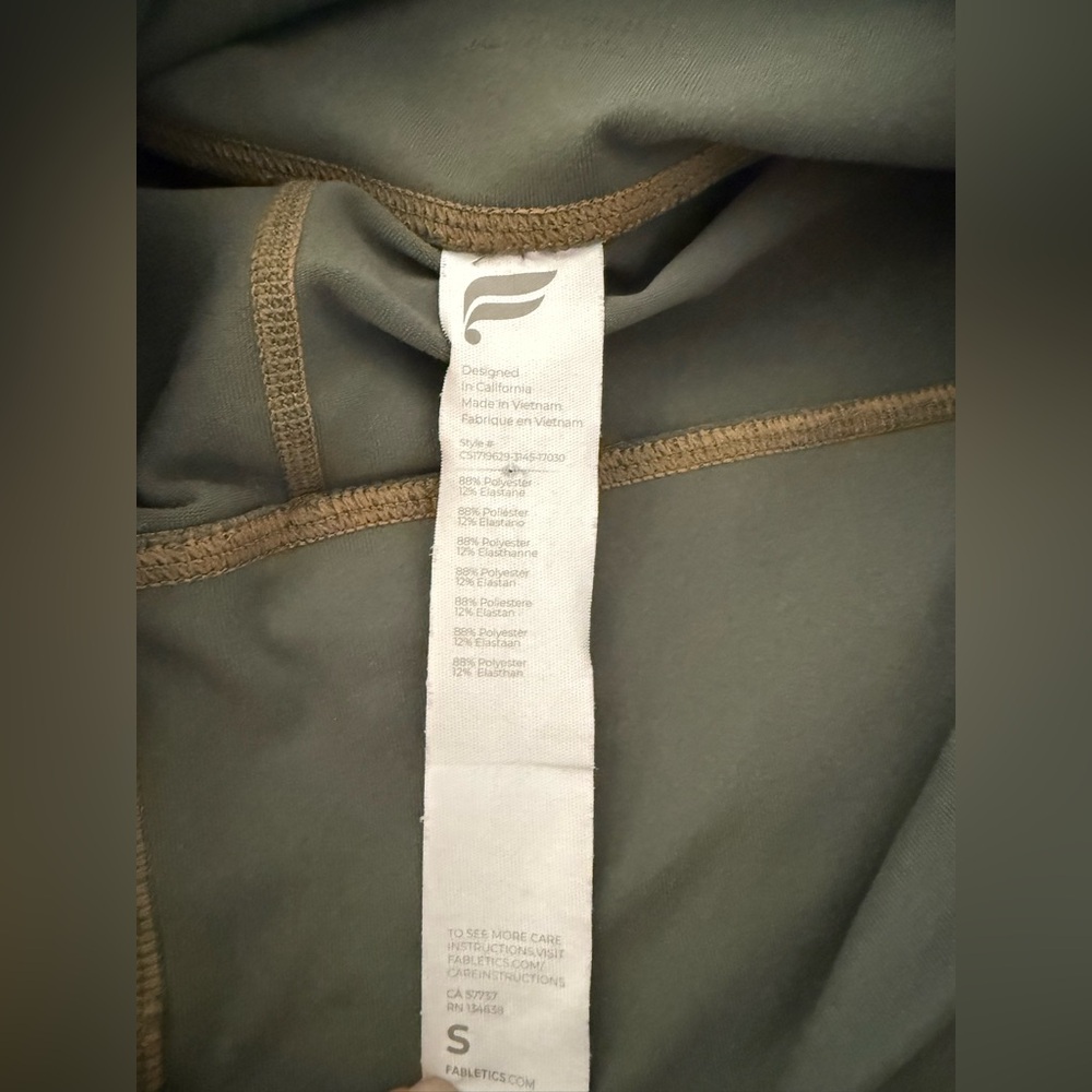 Fabletics Olive Green 7/8 Powerhold Leggings - Size Small - Picture 8 of 8
